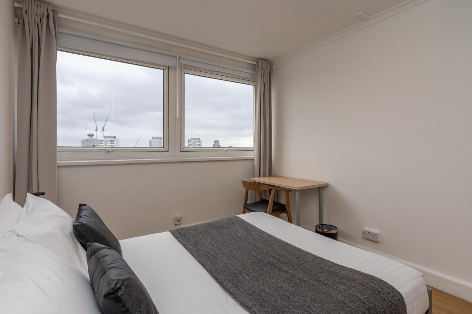City View Apartments - Bow London Exteriör bild